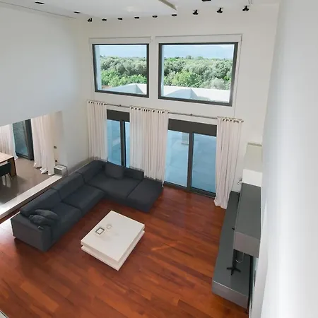 Villa Elizabeth, The Ultimate Private Luxury *