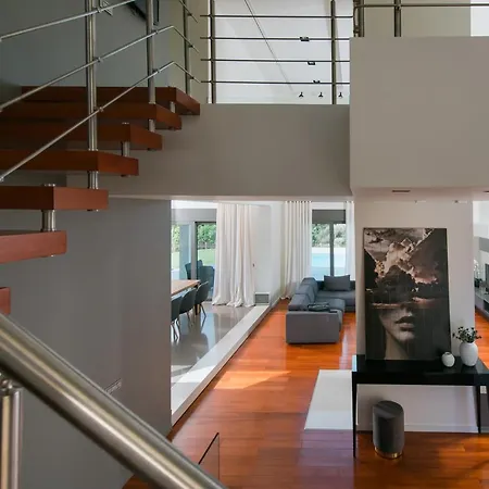 Elizabeth, The Ultimate Private Luxury *