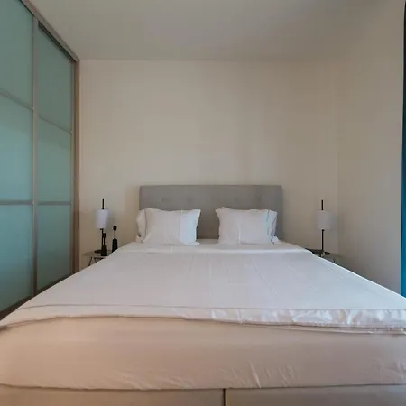 Elizabeth, The Ultimate Private Luxury